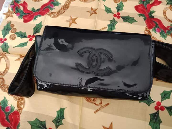 Chanel VIP GWP patent belt bag (Category: Luxury Bags & Wallets) located in Antipolo. Submitted by munstershupper (Listing ID 1104422580, Image 2). Description: Gift with purchase from Chanel beaute. .