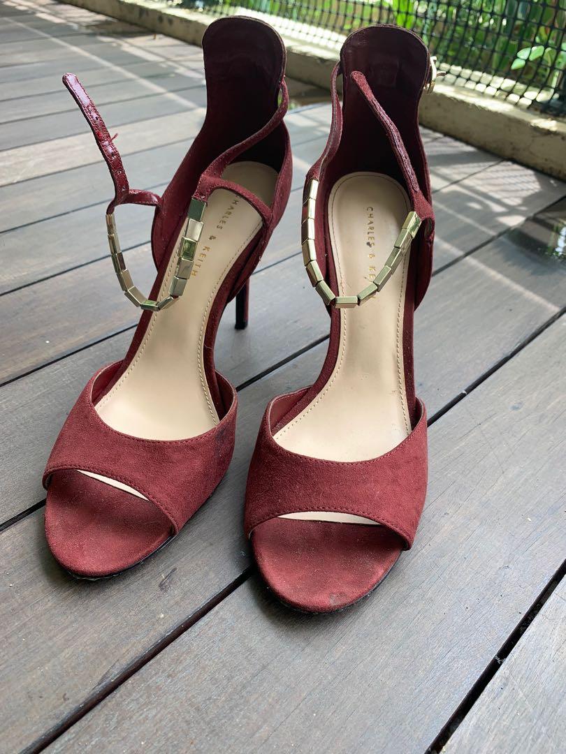 Maroon stilettos outlet