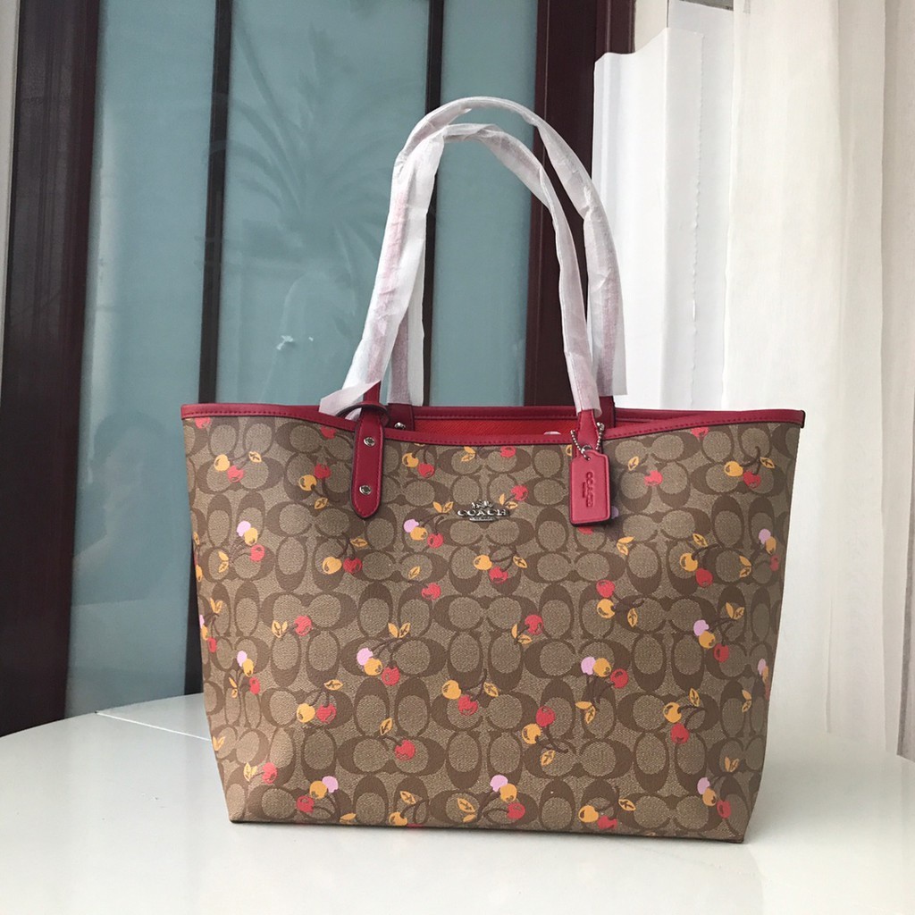 Coach cherry tote bag store
