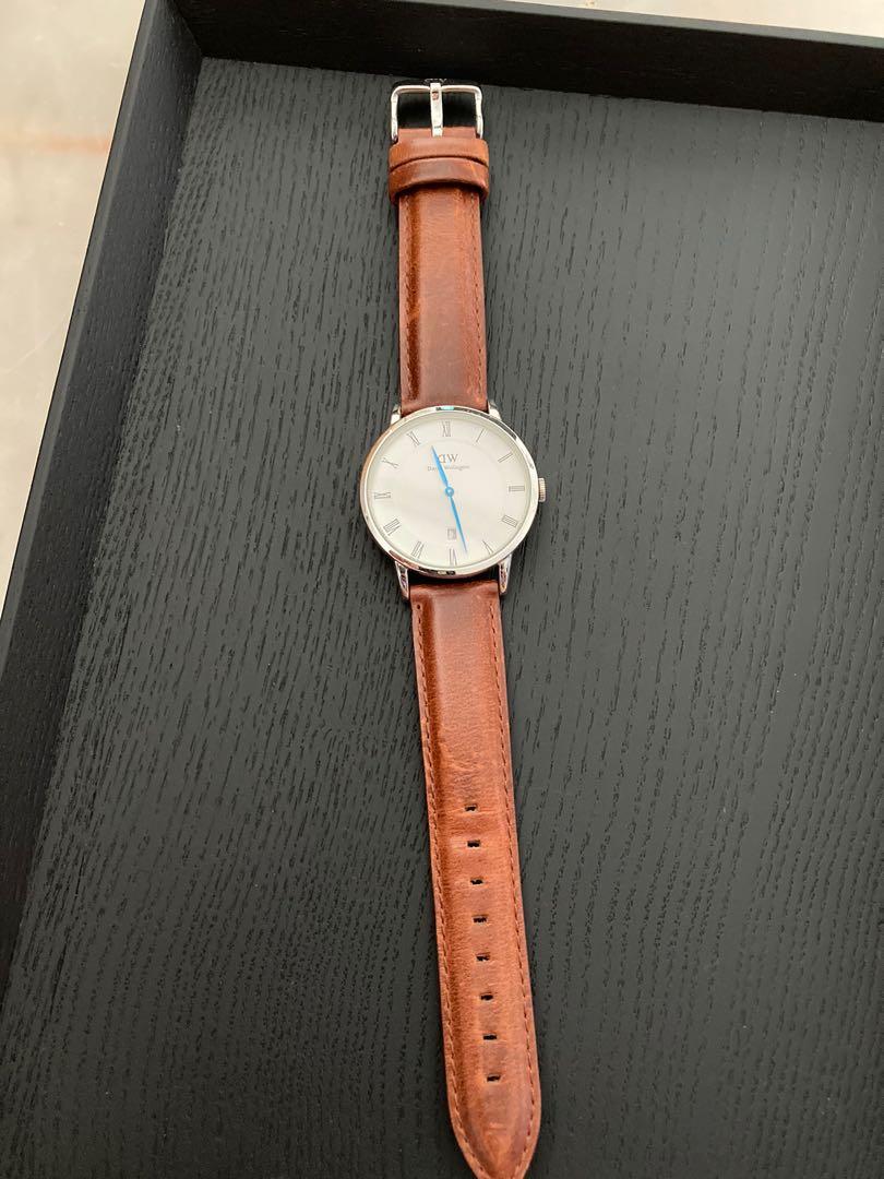 daniel wellington Men s Fashion Watches Accessories Watches on Carousell