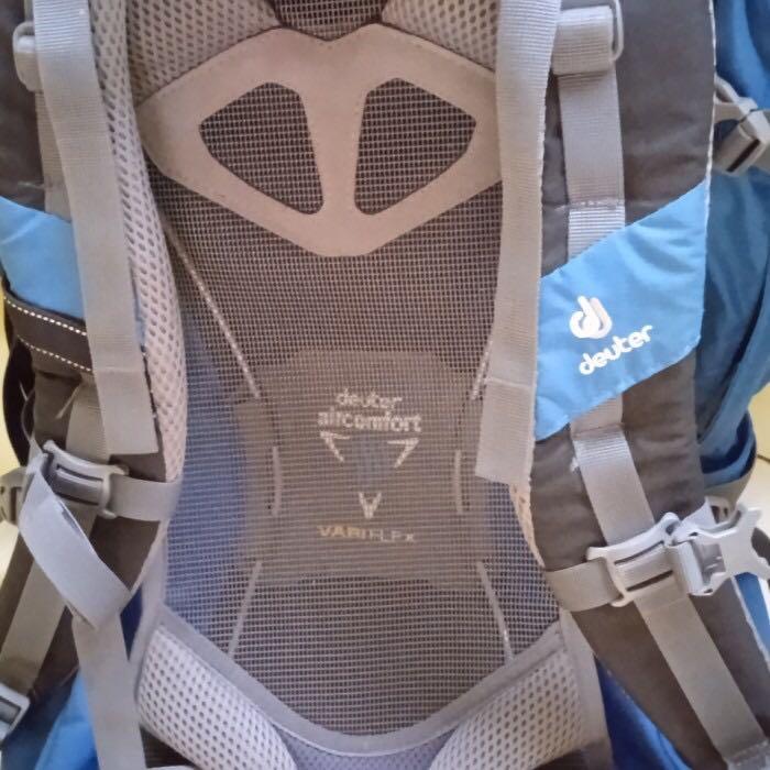 Deuter aircomfort futura 42 sale