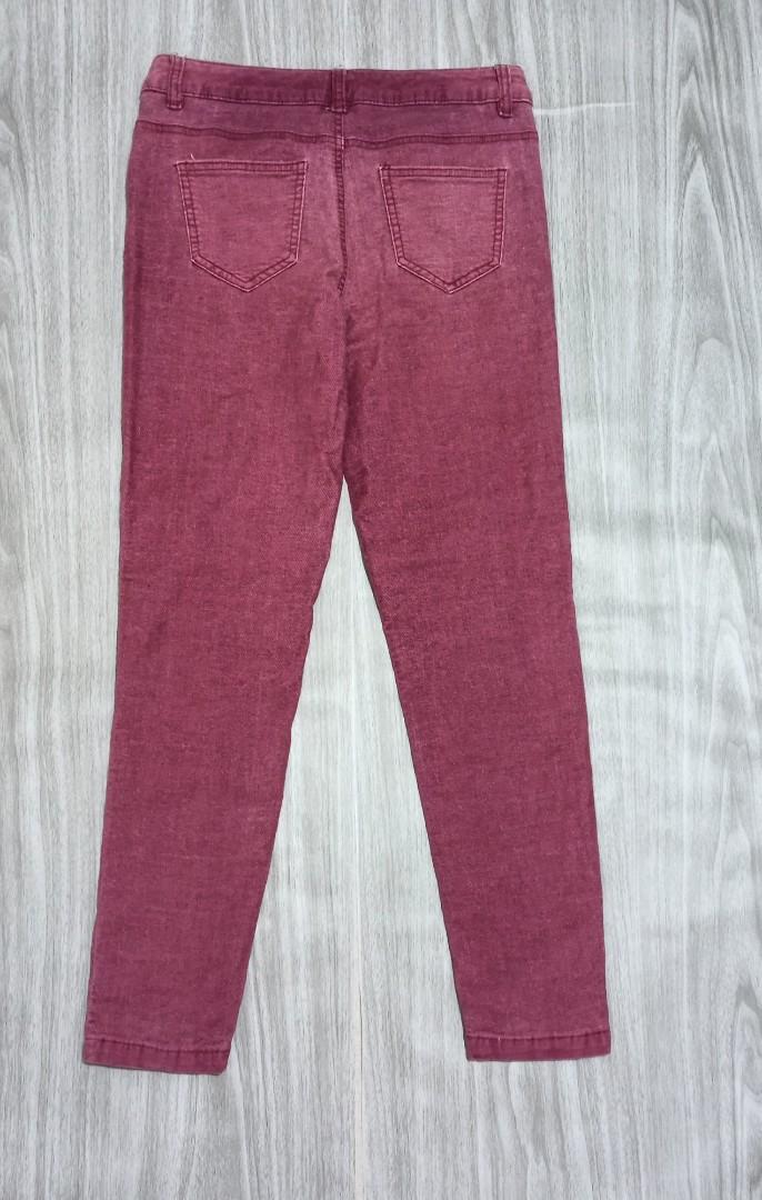 Imported washed jeans for women (Category: Jeans) located in San Pedro. Submitted by ml.spl (Listing ID 1104380297, Image 2). Description: 👉see pictures for details 👉from New Zealand 👉Php 50.00 👉we ship via J&t or 👉shopee check out " for those only have shopee account".