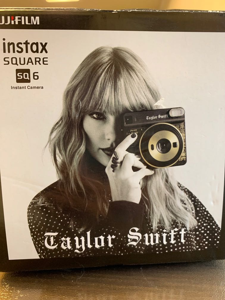 INSTAXテイラースウィフトSQUARE SQ 6 TAYLOR SWIFT - カメラ