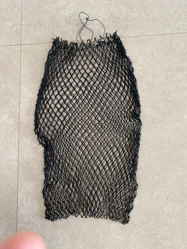Keep Net (Category: Fishing) located in Singapore. Submitted by backfire (Listing ID 1104344573, Image 1). Description: Durable Nylon material Lenght 58cm Width 34cm.