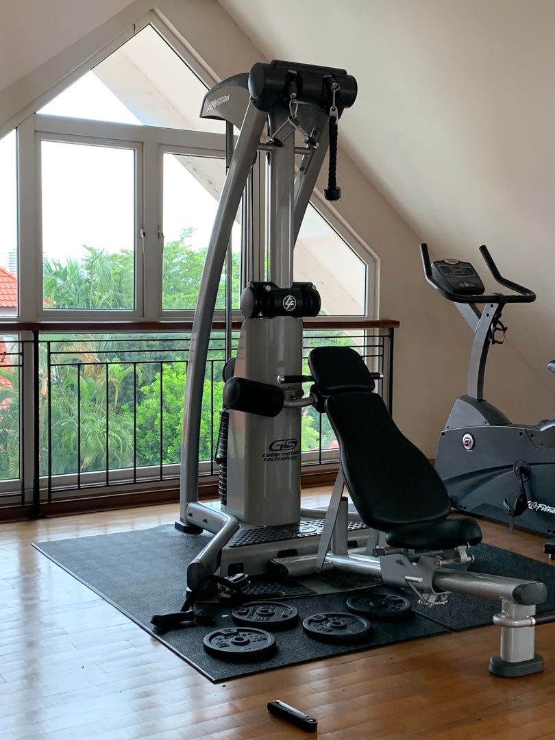 Used life hotsell fitness cable machine