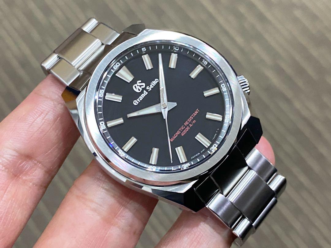 Like New Complete May 2021 Grand Seiko GS Anti Magnetic Quartz Black  SBGX343, Luxury, Watches on Carousell