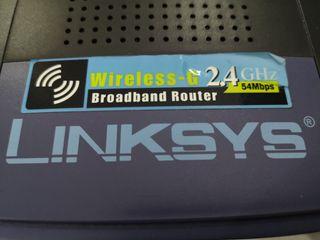 LINKSYS Wireless-G 2.4 GHz 54 Mbps Broadband Router WRT54G