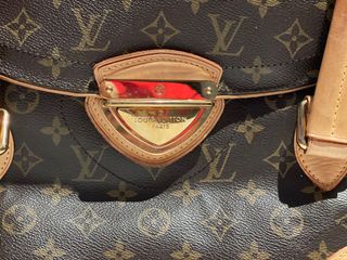 (Category: ) located in . Submitted by mrcstock (Listing ID 1104435926, Image 1). Description: .