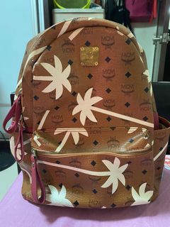 (Category: ) located in . Submitted by cinderella10 (Listing ID 1104501349, Image 1). Description: .