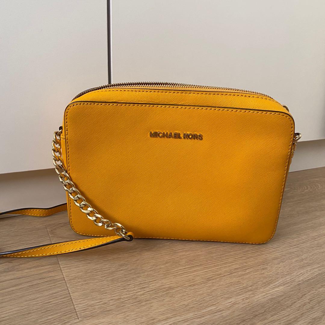 Michael Kors crossbody bag in mustard, Women's Fashion, Bags & Wallets,  Cross-body Bags on Carousell