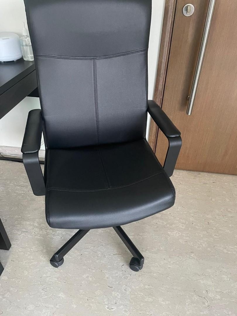 MILLBERGET N SWIV CHR BOMSTAD BLACK Furniture Home Living Furniture Chairs on Carousell