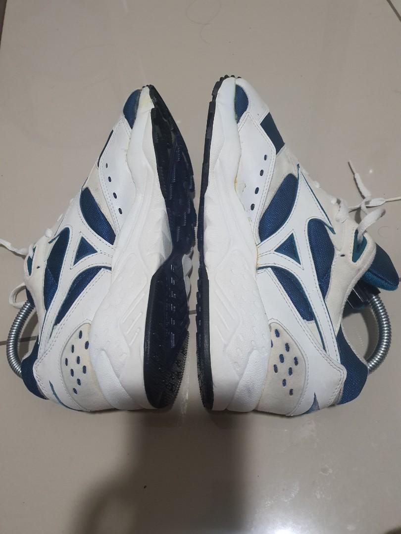 Mizuno clearance vintage shoes