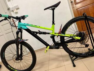 (Category: ) located in . Submitted by bikeconnection (Listing ID 1104438044, Image 1). Description: .