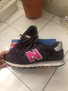 New balance shoes