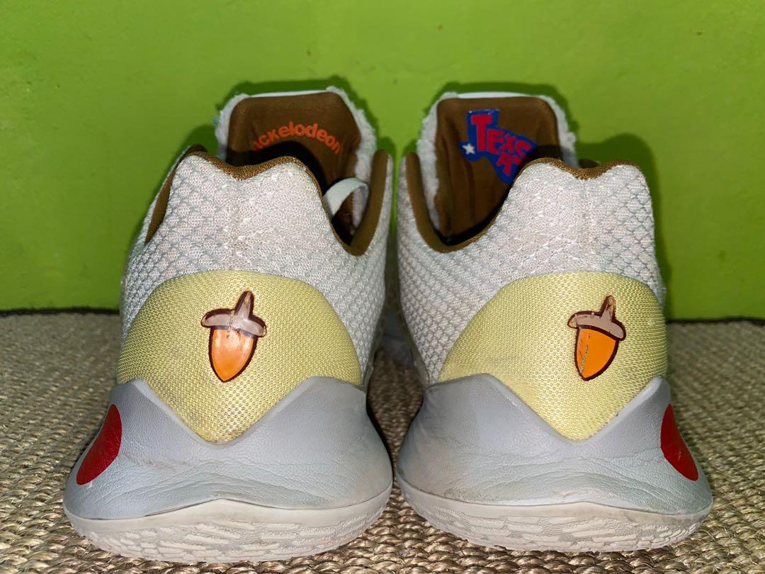 Kyrie 5 sandy cheeks sales