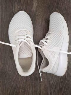 Nike White Runners