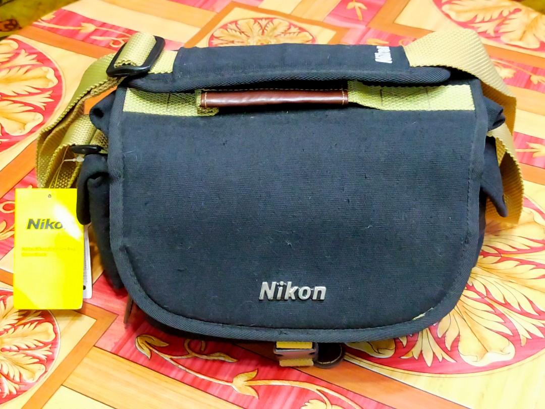 nikon dslr camera bag (Category: Camera Bags & Carriers) located in Manila. Submitted by ultimogizmos (Listing ID 1104440707, Image 1). Description: bnew fit one body extra lens and flash last price.