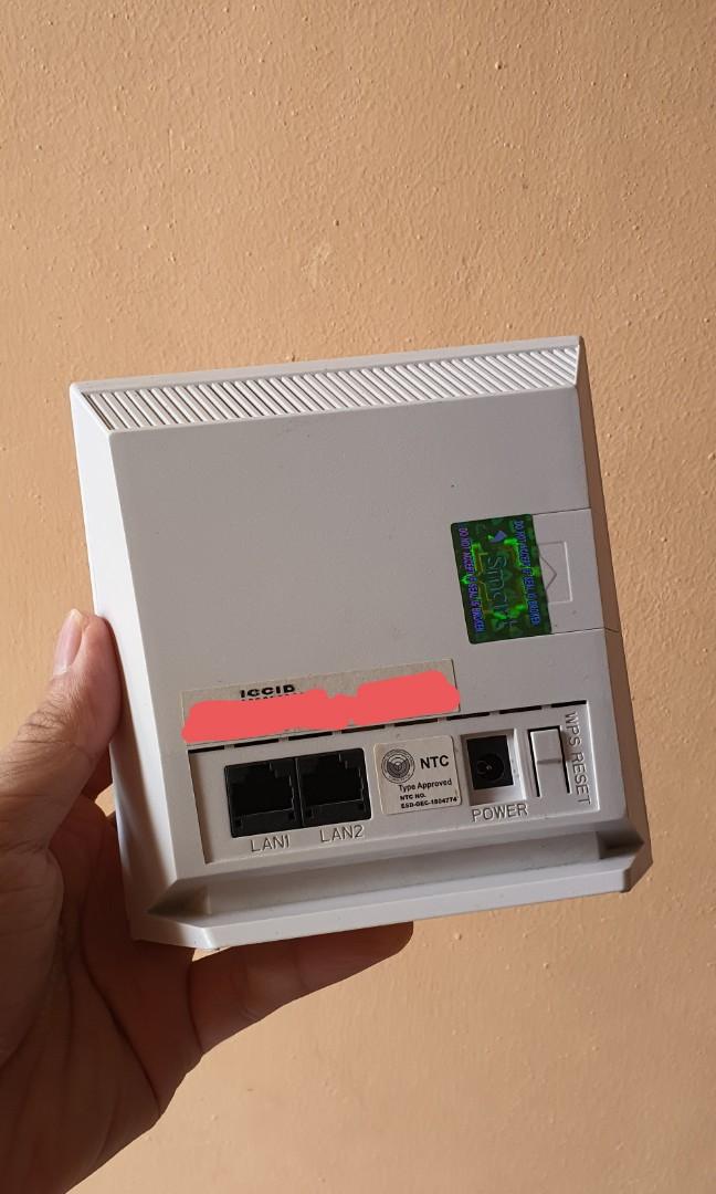 PLDT Home Prepaid Wifi [SIM EXPIRED] (Category: Networking) located in Paranaque City. Submitted by limerick18 (Listing ID 1104333032, Image 3). Description: - SIM expired since it's been inactive several months - Comes with box, LAN cable, and power adapter - No modifications - Model: R051 RFS: upgraded to fixed line Payment via BDO transfer only. Shipping free shouldered by the buyer..