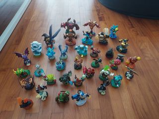 (Category: ) located in . Submitted by charizard0105 (Listing ID 1104374399, Image 1). Description: .