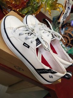 (Category: ) located in . Submitted by nami.chwan (Listing ID 1104379954, Image 1). Description: .
