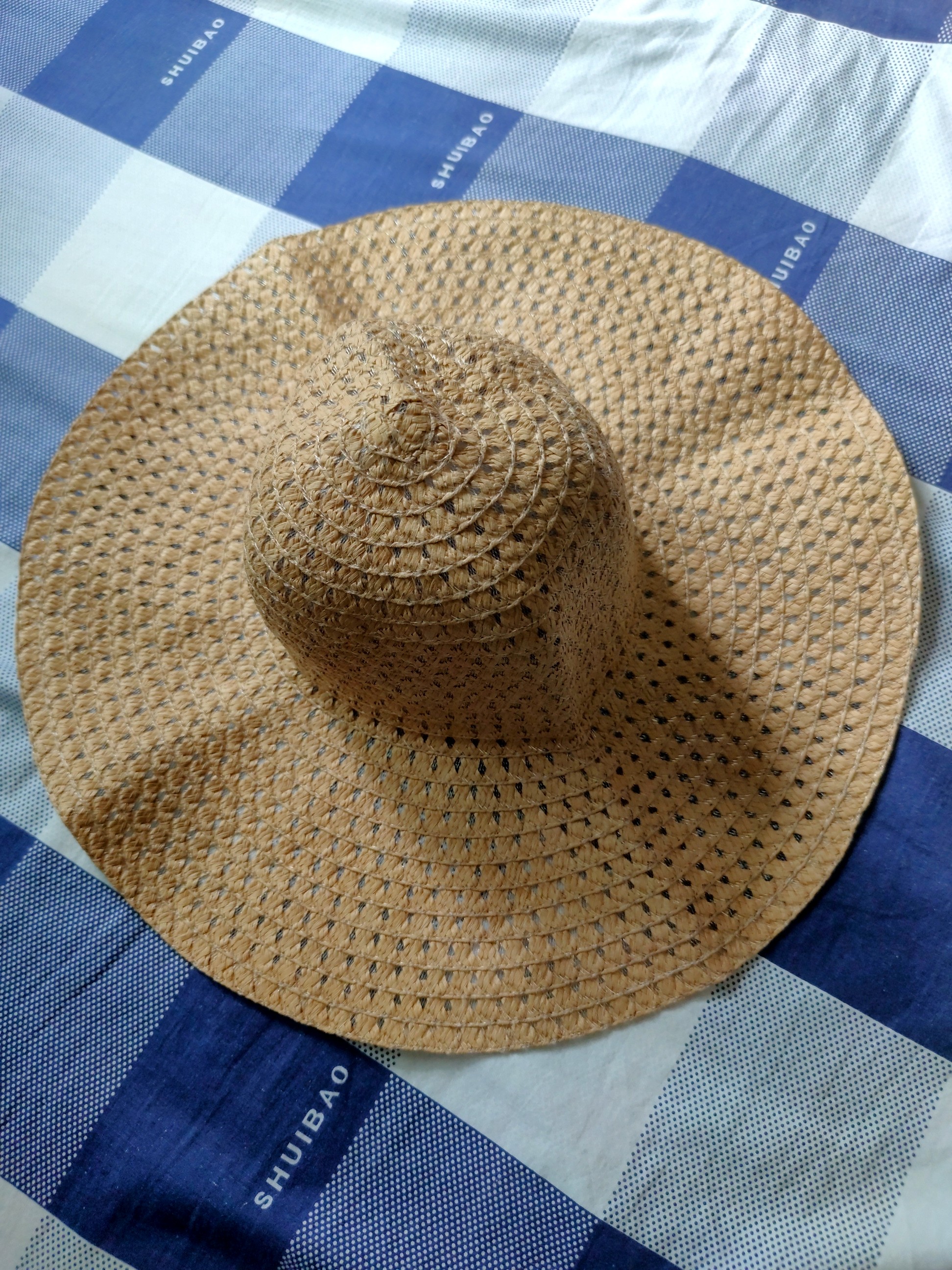 Straw hat, Women's Fashion, Watches 