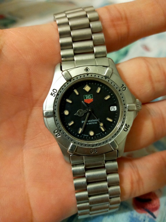 Tag heuer professional 200m price discount