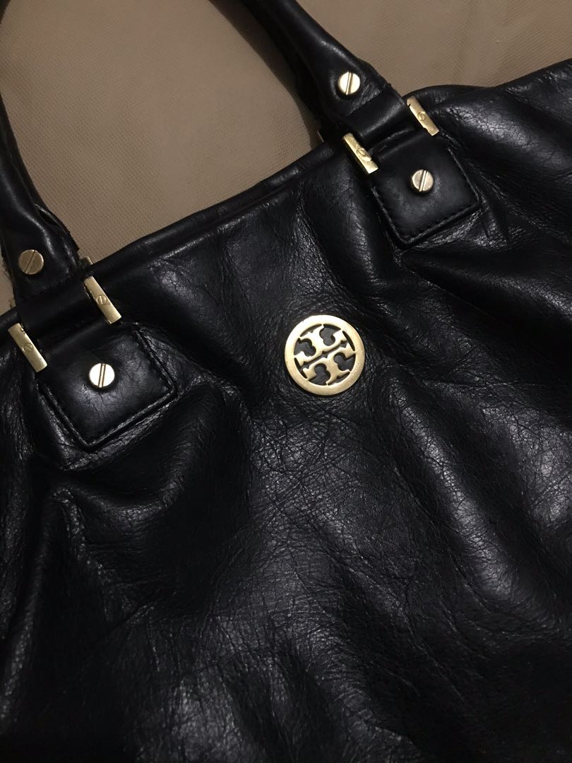 Authentic 💯 Tory Burch Dena leather tote bag (Sling not included), Luxury,  Bags & Wallets on Carousell