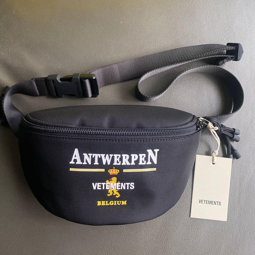 【新品/定価5.7万】VETEMENTS Antwerp ロゴ Belt Bag