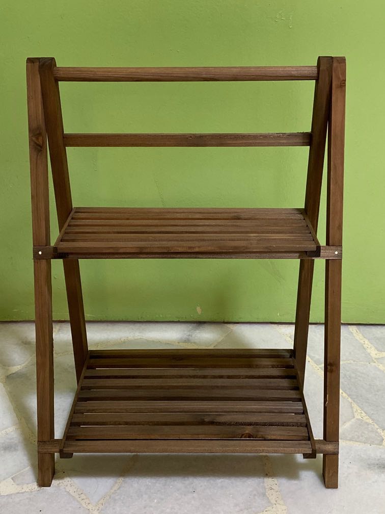 wooden daiso threeppy shelf, Furniture & Home Living, Furniture