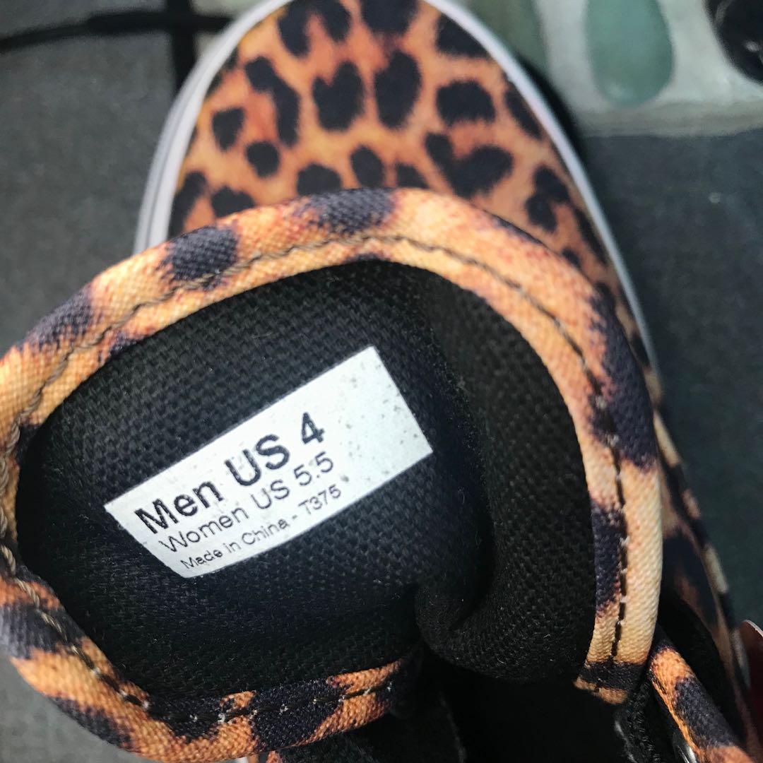 Mens cheetah print vans store