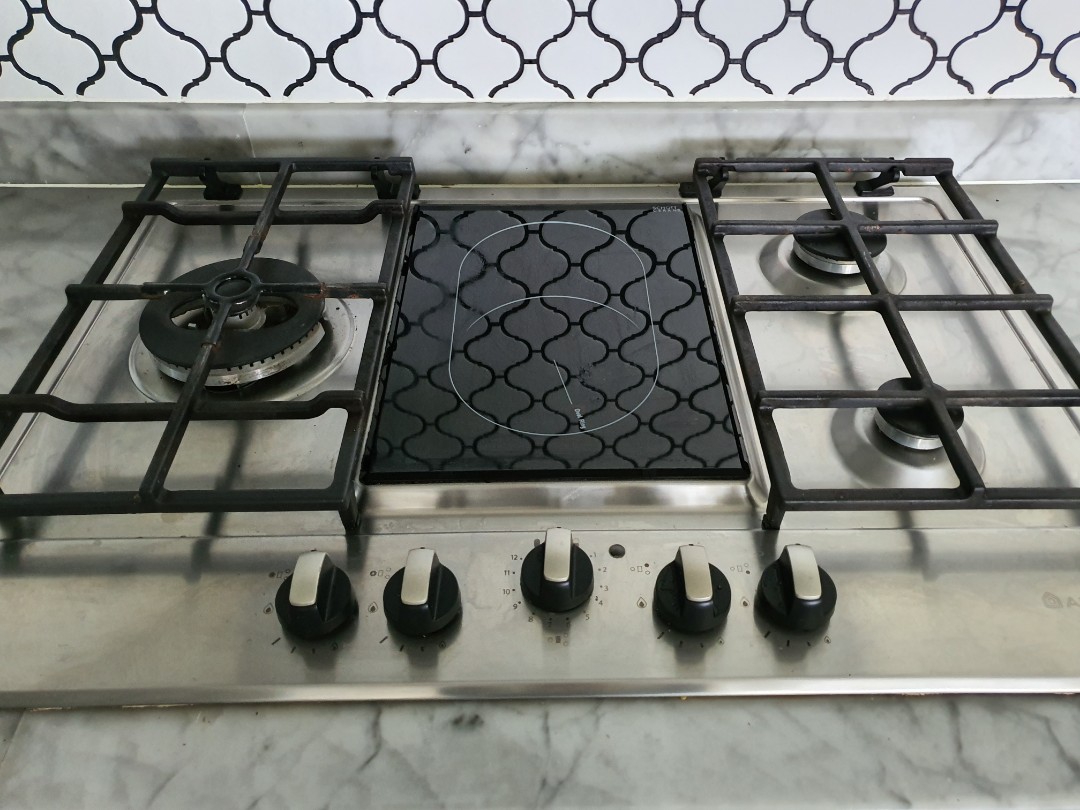 gas hob and induction
