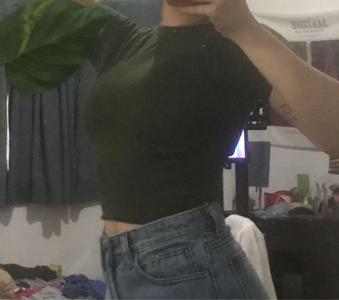 army green baby tee (Category: Shirts) located in Quezon City. Submitted by declutter_m0de (Listing ID 1106219607, Image 2). Description: used once! still good as new, no flaws!!! :) fits xs-s. .