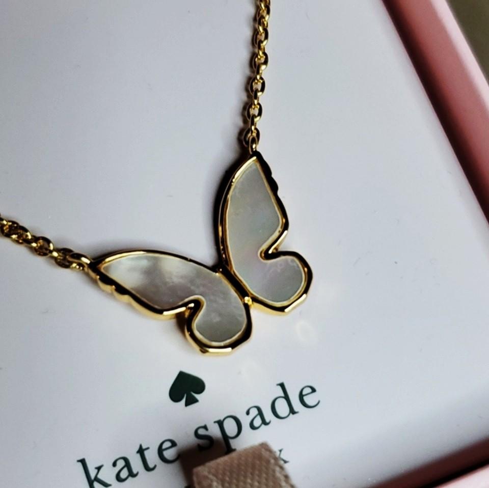 Total 61+ imagen kate spade butterfly necklace Abzlocal.mx