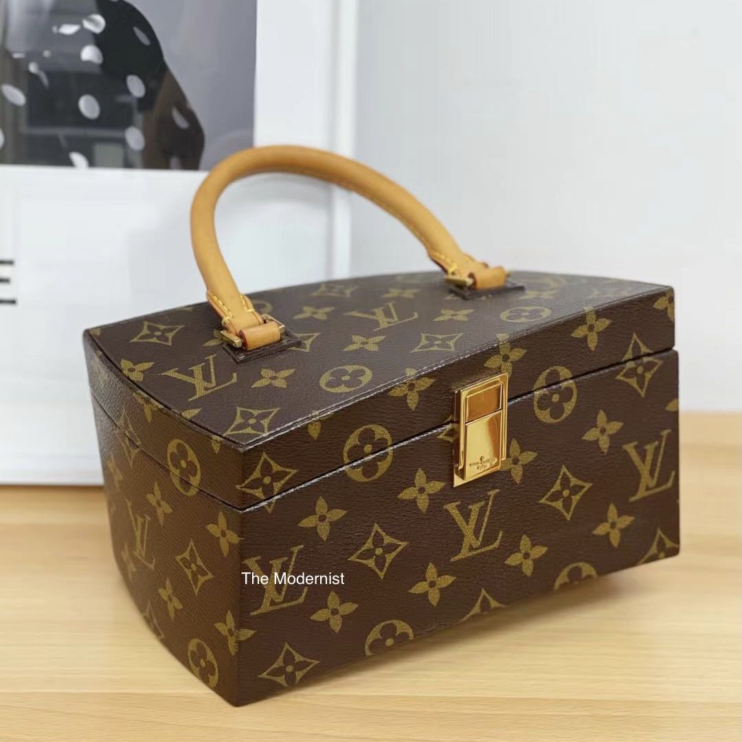 Louis Vuitton Limited Edition Frank Gehry Twisted Box Monogram