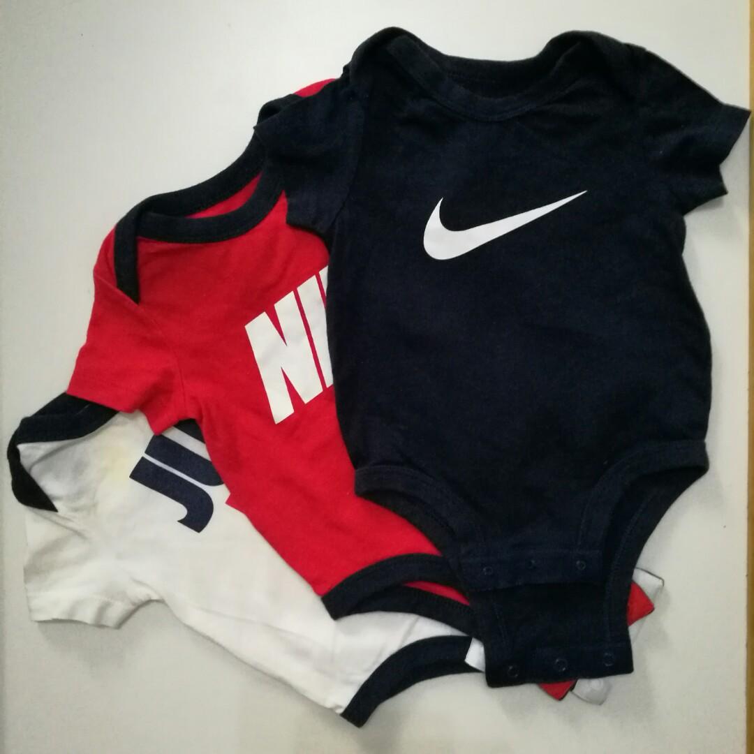 Baby hotsell onesies nike