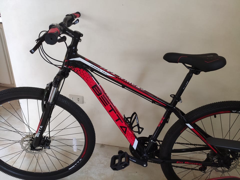 Betta Crowntail Red Black 29er Sports Equipment Bicycles Parts
