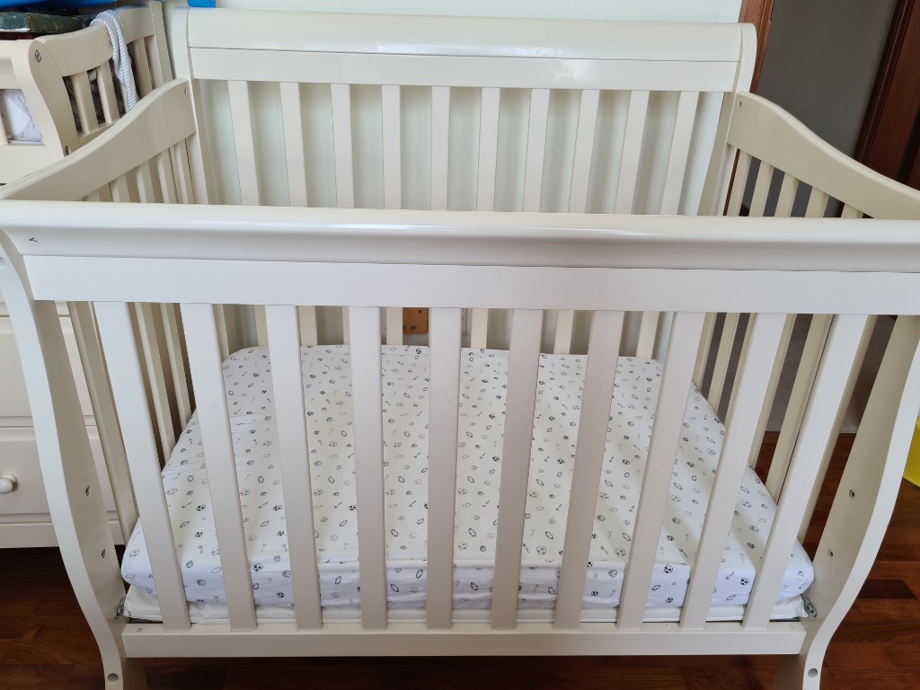 DreamOnMe Aden mini crib mattresses bumper and sheets provided Babies Kids Baby Nursery Kids Furniture Cots Cribs on Carousell