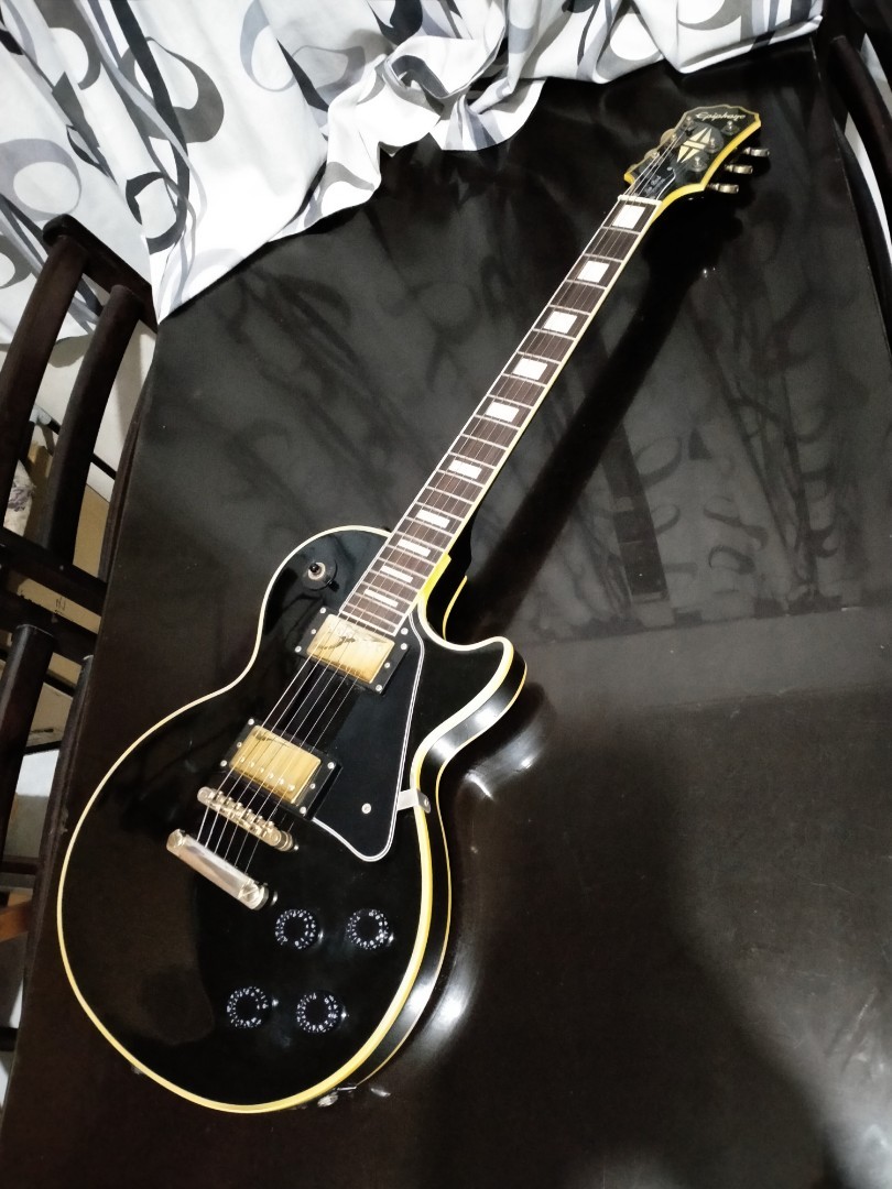 Epiphone les hot sale paul custom 2009