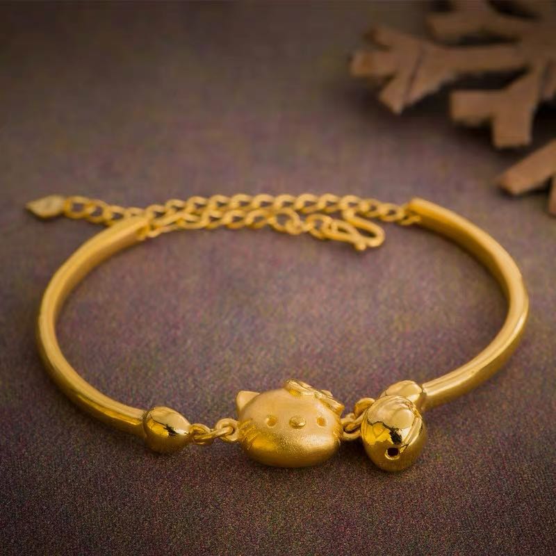 Hello kitty gold clearance bracelet