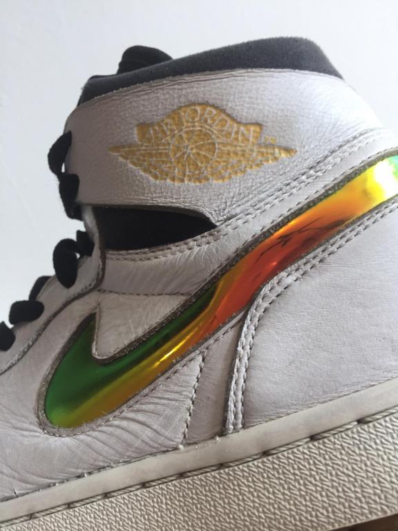 Jordan 1 retro high nouveau dunk from above hotsell