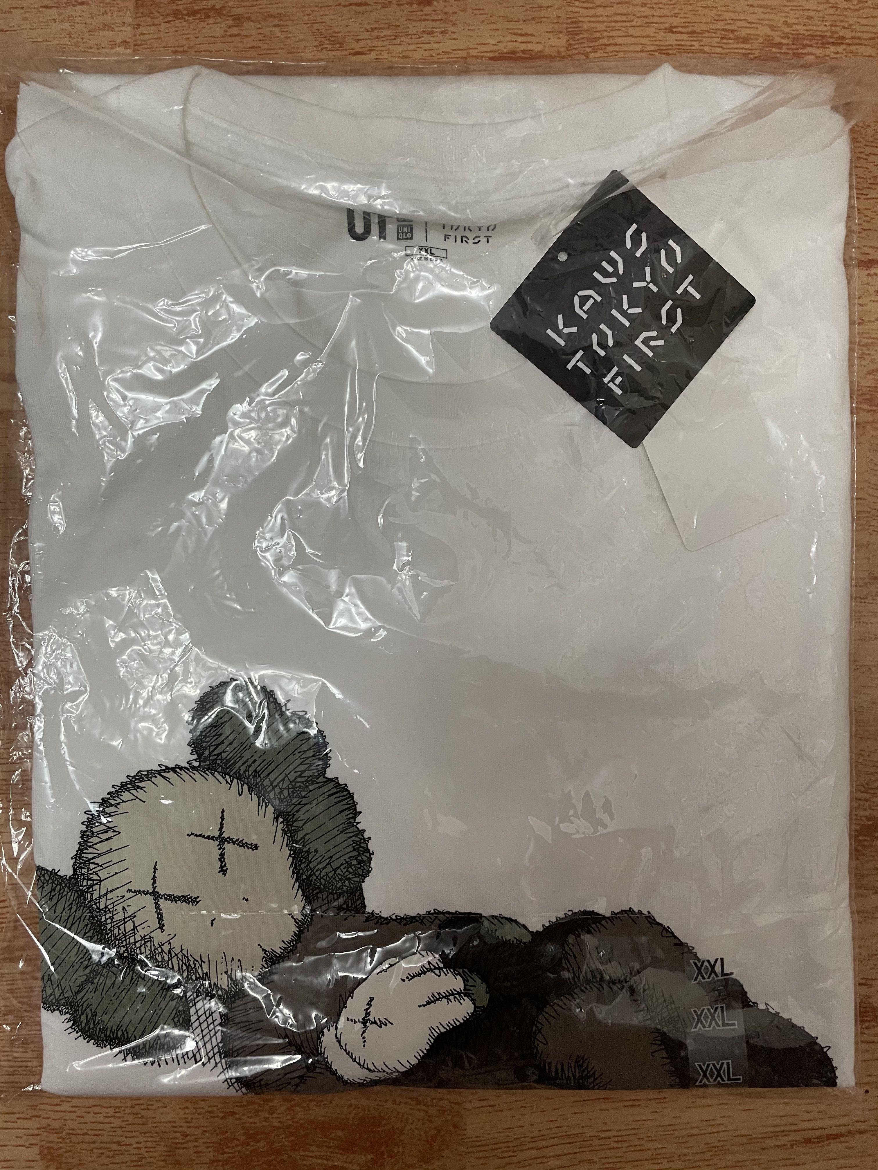 極少量現貨！[日本限定］KAWS x UNIQLO 「KAWS TOKYO FIRST」Tee, 男裝