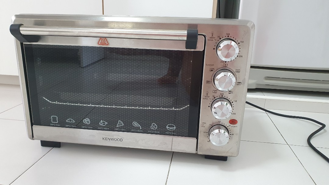 Kenwood convection + rotisserie oven MOM880BS, TV & Home Appliances