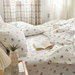 (Category: ) located in . Submitted by abby.closet (Listing ID 1106247517, Image 1). Description: .