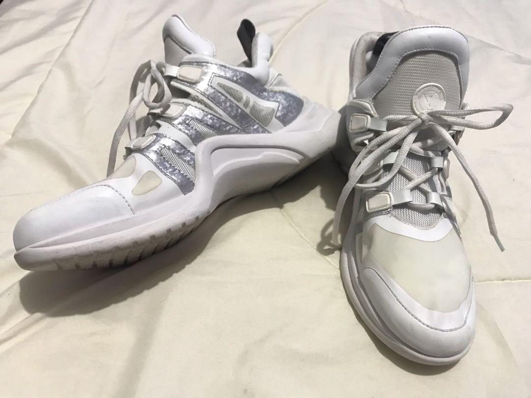 Louis Vuitton Rilis Sneakers Archlight dengan Banderol Rp16 Jutaan