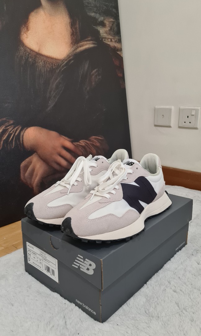 New Balance 327 \