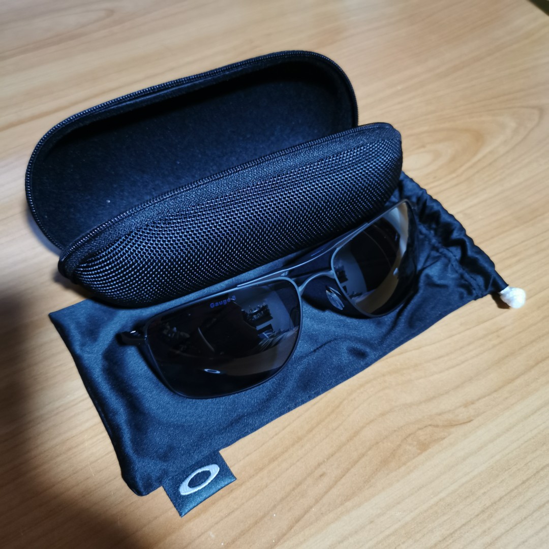 Oakley gauge shop 8 case