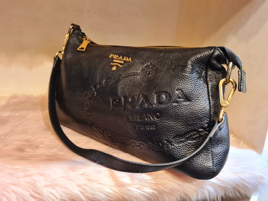 prada pochette leather