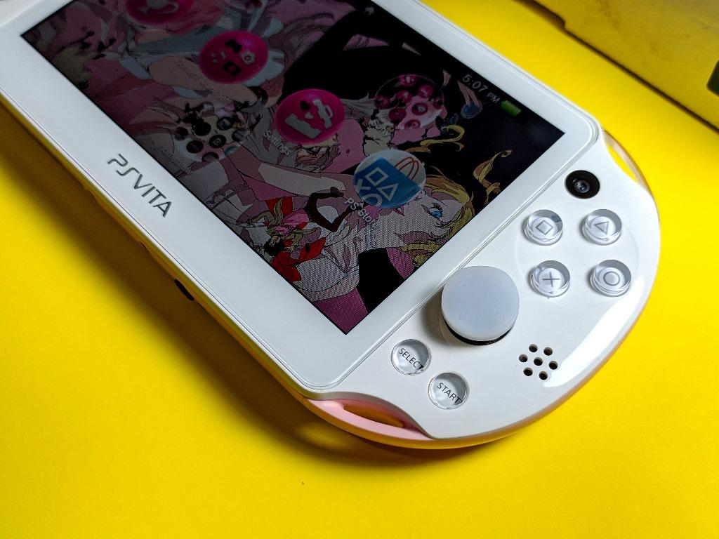 ブラック系女性が喜ぶ Psvita メモリーカード8gb ソフト ペルソナ4 充電ケーブル ケース付 携帯用ゲーム本体 本 音楽 ゲームブラック系 13 050 Thepegeek Com