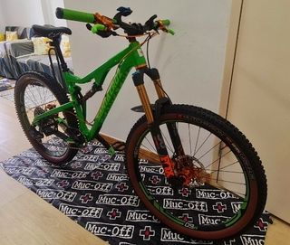 (Category: ) located in . Submitted by lloydy (Listing ID 1105861966, Image 1). Description: .