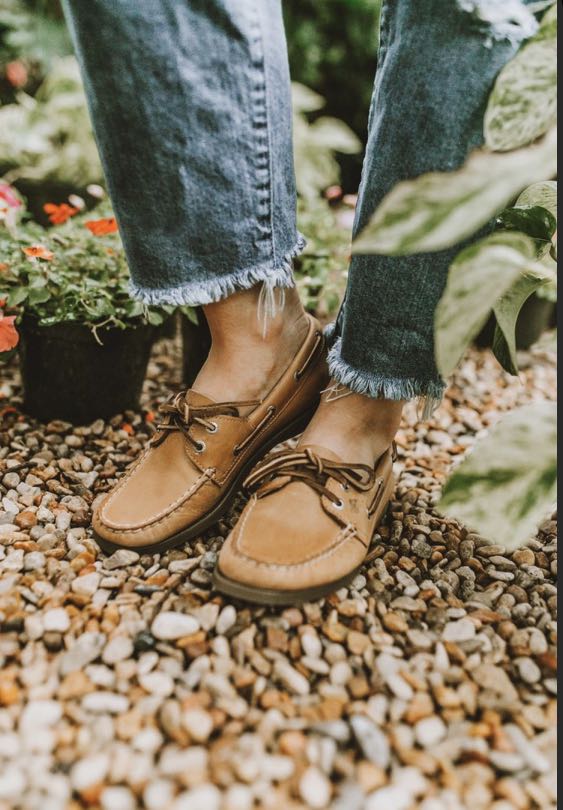 Sperry sahara hot sale womens